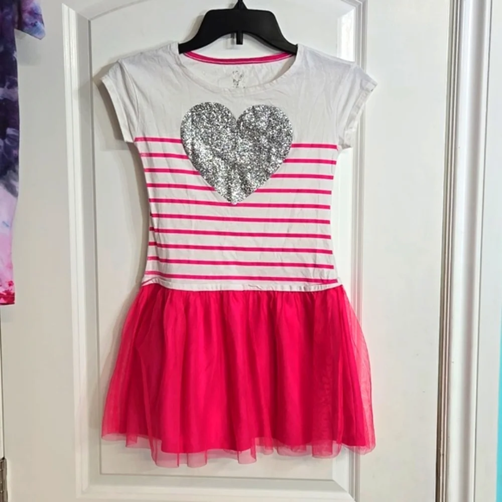 ☀️The Children's Place heart Graphic stripes mixed media dress medium